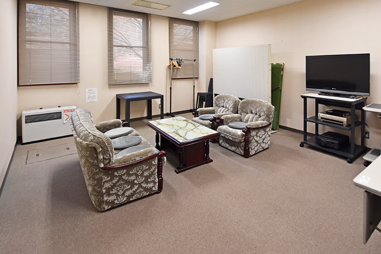 応接室（教室 6） 池田町創造館