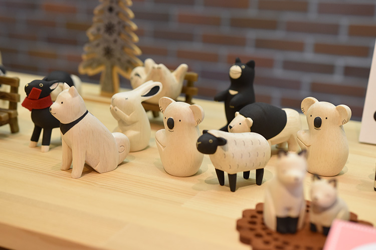 ミュージアムショップ 北アルプス展望美術館（池田町立美術館）